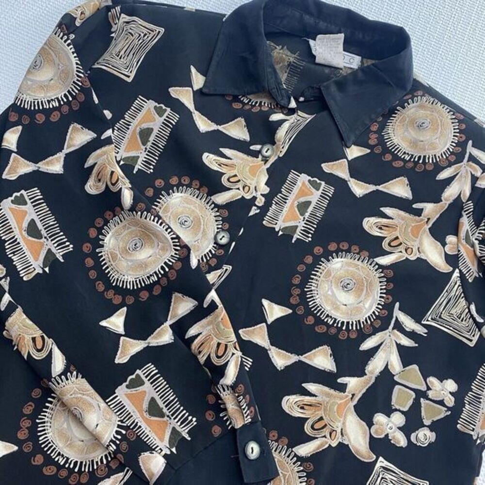 Studio C Large Tribal Art Aztec African Lagenlook Button Down Long‎ Sleeve Tunic